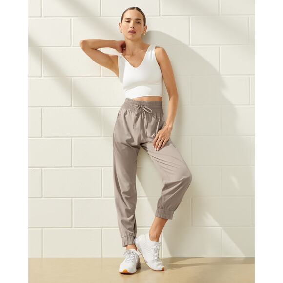 Abercrombie & Fitch Pants - YPB motionTEK Jogger Oat Beige Sweatpants Size S
